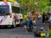 Ibu dan Anak Luka Berat Usai Motornya Senggol Mobil Elf di Kemamang