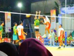 Diikuti 32 Desa, Turnamen Bola Voli Balongrejo Cup II Resmi Dibuka