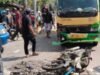 Kecelakaan di Kalitidu: Pemotor Luka-Luka Ditabrak Truk saat Hendak Belok