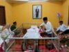 Pemkab Bojonegoro Lanjutkan Ziarah Makam Leluhur, Serahkan Bansos untuk Keluarga Miskin