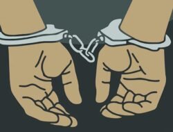 Diduga Curi Uang di Tas Pemilik Toko Bangunan, 2 Pria di Amankan Warga di Bojonegoro