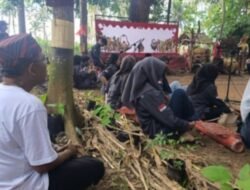 Merbau Satukan Seniman Dipuncak Srawung Seni Sawah