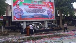 Bulan Ramadhan Jombang Zero Miras, Ribuan Botol miras di Musnahkan