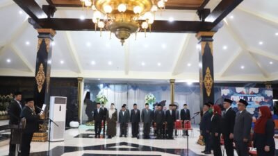 Pelantikan 5 Pejabat Jombang: Warsubi Warning Keras Soal Kinerja dan Integritas