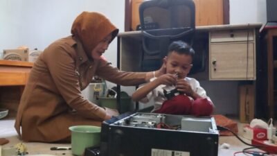 Wakil Bupati Bojonegoro Apresiasi Siswa SD Berbakat, Dukung Proyek Sepeda Listrik