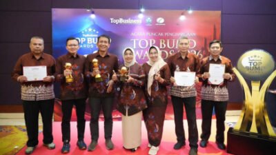 Dua BUMD Bojonegoro Sabet Penghargaan TOP BUMD Awards 2026, Bupati Raih Predikat Pembina Terbaik