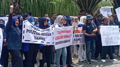 Kader NasDem Bojonegoro Gelar Aksi, Tuntut Majalah Tempo Minta Maaf