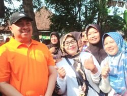 Bupati Jombang Warsubi Hadiri Senam Milad PKS ke-24, Sekaligus Launching Tokojombang.com untuk Dorong UMKM Lokal