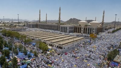 Masjid Namiroh = Masjid tempat Nabi ﷺ khutbah Arafah