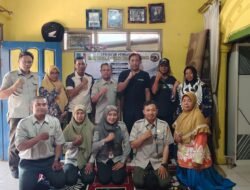 Tim Ditjen PKH Kementerian Pertanian Verifikasi Calon Penerima Program Pengembangan Ayam Petelur di Jombang.