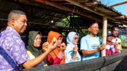 Warga Gayam Curhat Soal Pertanian hingga Infrastruktur ke Bupati Wahono Saat Medhayoh