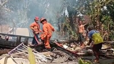 Rumah Lansia di Plandaan Jombang Ludes Terbakar, Diduga Dipicu Bara Tungku Kayu yang Belum Padam