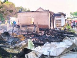 Diduga Korsleting Pompa Air, Rumah Petani di Sumberrejo Hangus Dilalap Api