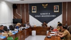 Komisi B DPRD Bojonegoro Soroti Jukir di Zona Parkir Gratis dan Keselamatan Perlintasan Kereta Api