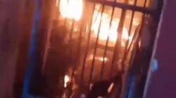Gudang Barang Bekas SMKN 1 Baureno Terbakar