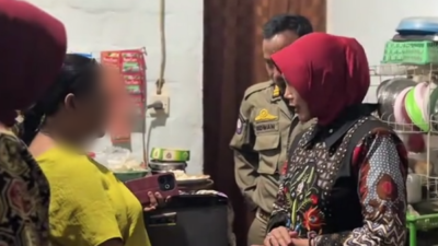 Wabup Bojonegoro Sidak Rel Bengkong Tengah Malam, Temukan Anak Masih SMP