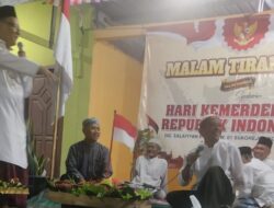 Malam Tirakatan RT 03 Sukorejo, Warga Bahas Infrastruktur dan PTSL