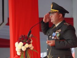 Berlangsung Khidmat: Dandim Bojonegoro Pimpin Upacara Penurunan Bendera HUT ke-81 RI