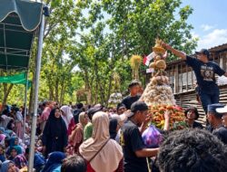 Sedekah di Punden Balong, Gunungan Hasil Bumi Jadi Simbol Guyup Rukun Warga Sidodadi