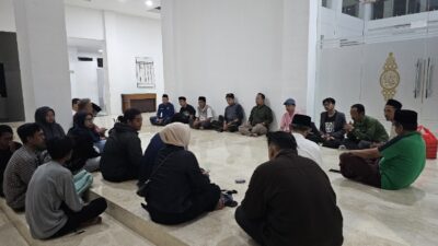 Doa bersama do'akan Jurnalis yang hilang saat liputan di Krakatau.