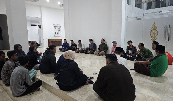 Doa bersama do'akan Jurnalis yang hilang saat liputan di Krakatau.