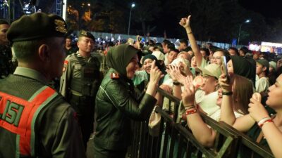 Kapolres Yenni Sapa Penonton, Konser NdX Aka di Bojonegoro